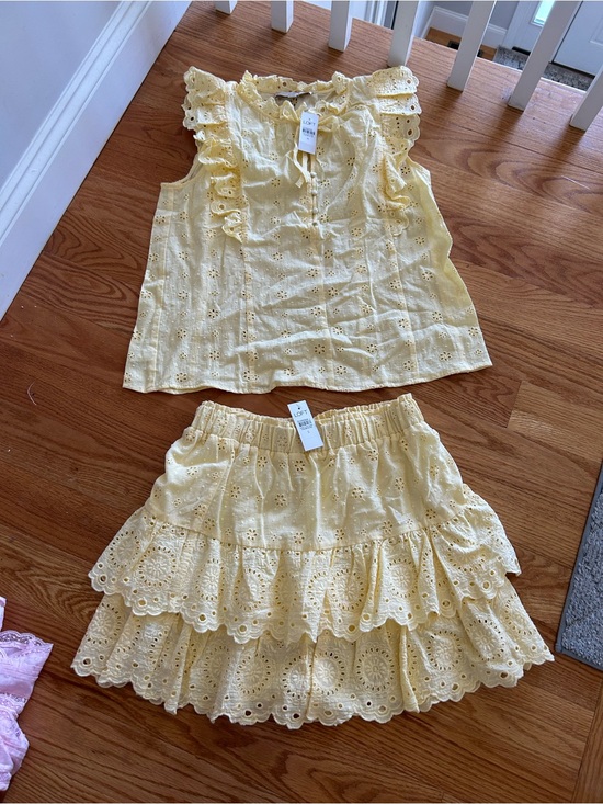 LOFT Dresses & Skirts - LOFT Yellow Eyelet Ruffle Skirt Set- skirt size Small, top size Medium